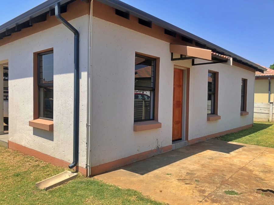 3 Bedroom Property for Sale in Waterval East North West